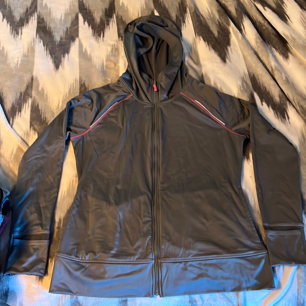 Everlast womenswear sweater/hoodie
